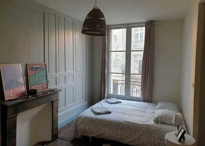 Elegant Appartement Au Coeur Du Vieux Tours